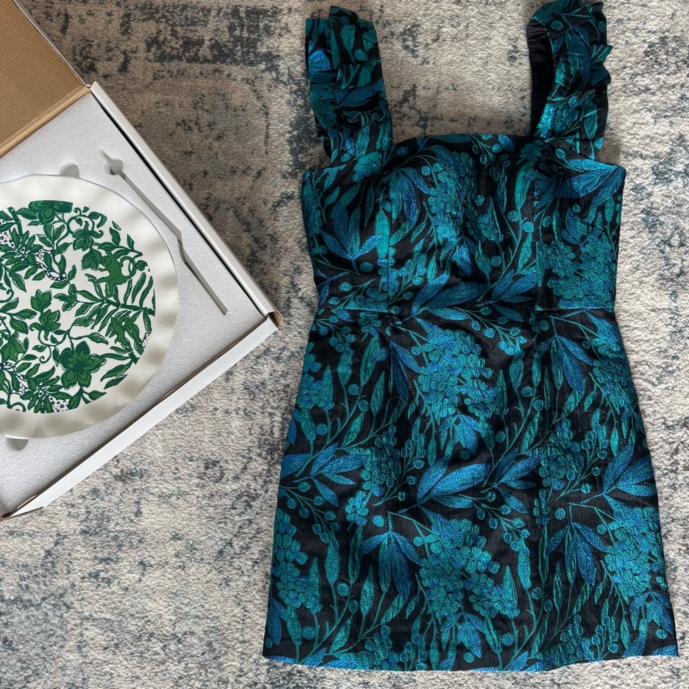 NWT Lilly Pulitzer Lolina Brocade Romper + GWP Lilly Pulitzer Cake Stand Set